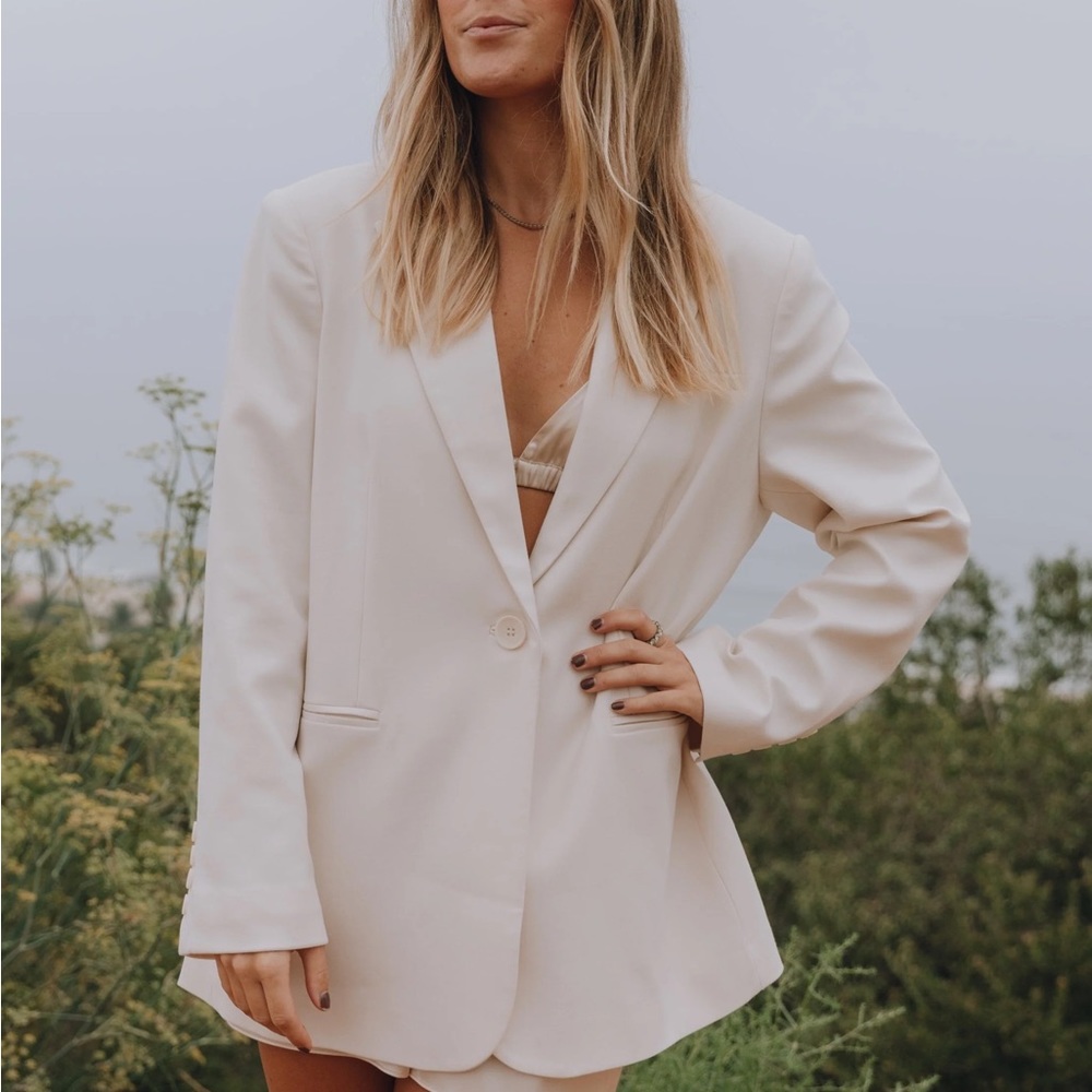 Daily Drills Oversized Blazer - Beige